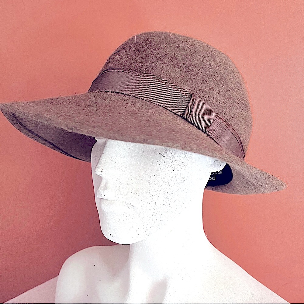 Patricia Underwood Camel Hair Women's Hat